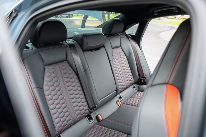 Audi RS3 photo 137