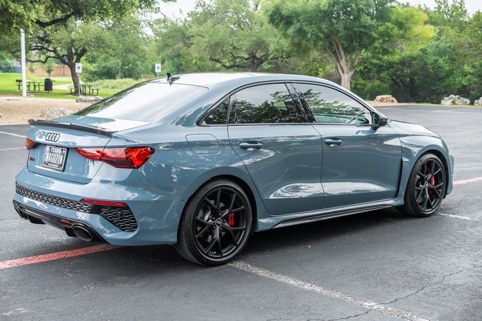 Audi RS3 photo 004